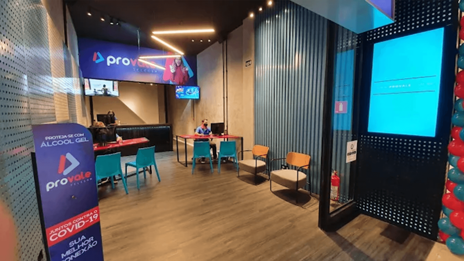 Interior da Provale Telecom