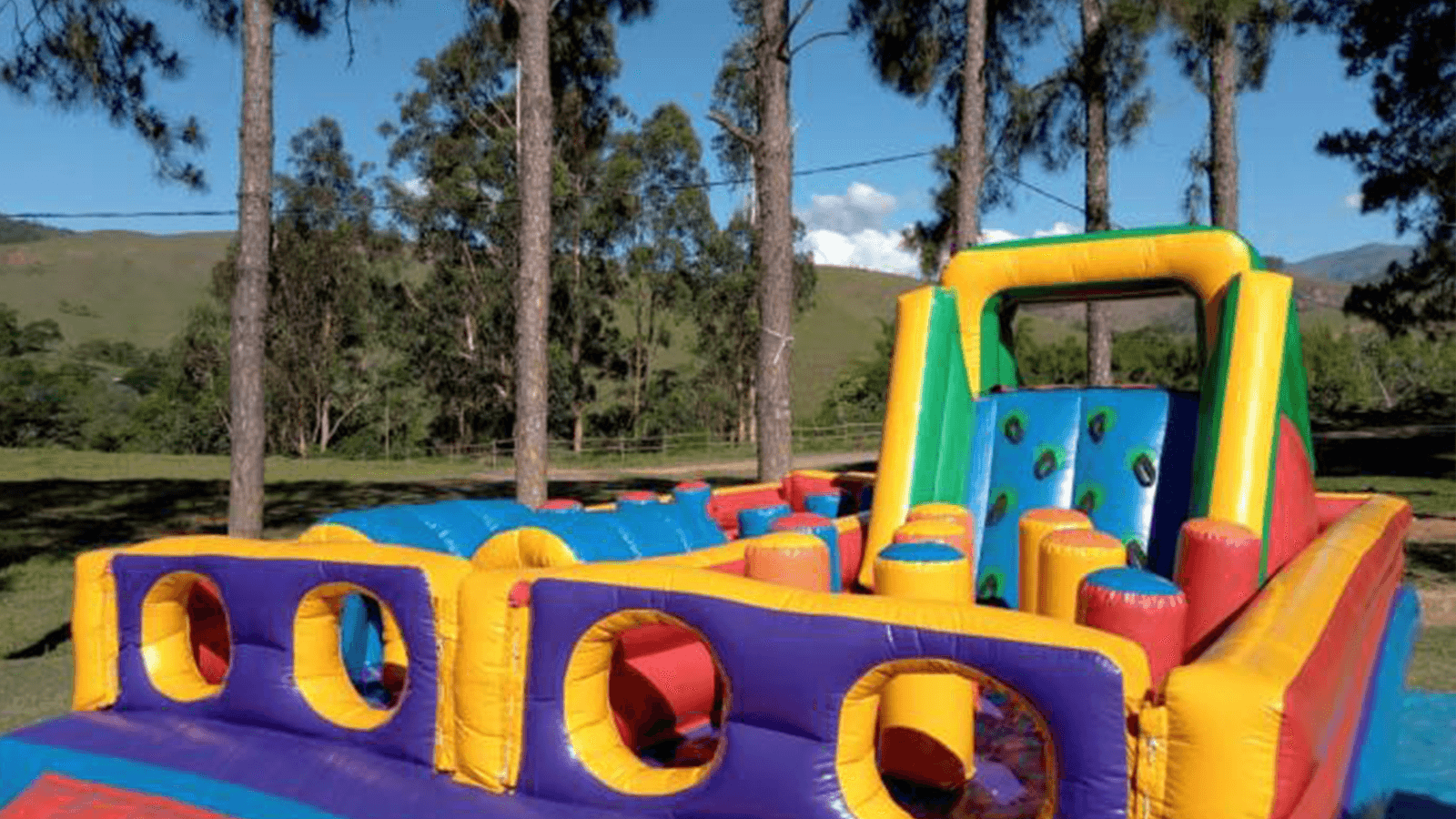Brinquedo inflável