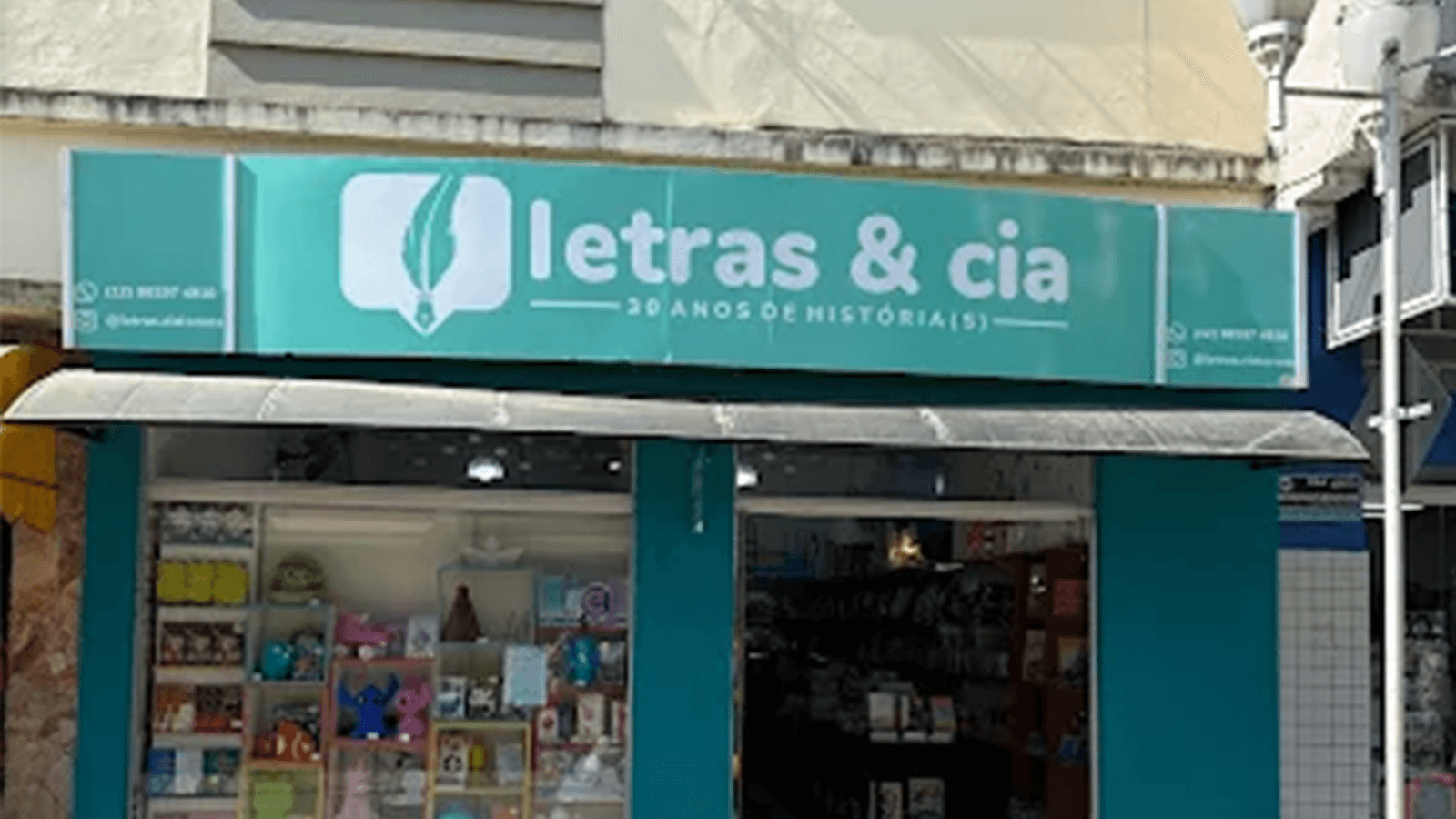 Fachada da Letras & Cia